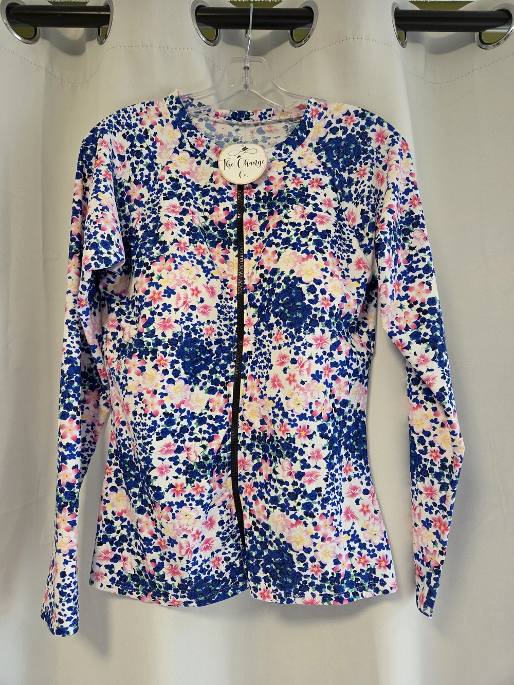 NWT Floral Long-Sleeve Rash Guard Swim Top - Size XL